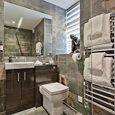 Hotel The Mews Boutique 4*